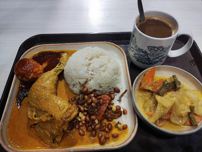 Heavenly Wang @ Changi Airport T1 Transit