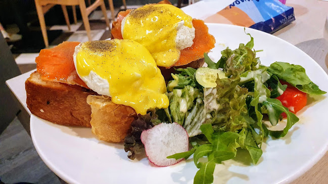 Comentarii opinii despre Cedele Bakery Kitchen - Parkway Parade