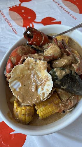 Crab Delivery Singapore by 8 Crabs - Hospitality and gastronomy