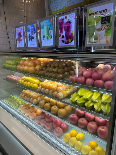 SF Farm Mart - Fullerton Waterboat House - Singapore