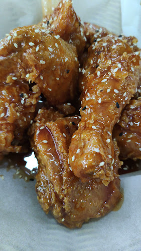 Jade’s Chicken (옥‘s Chicken) - Hospitality and gastronomy