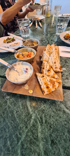 Comentarii opinii despre Pano Kato Grill, Pizza & Deli