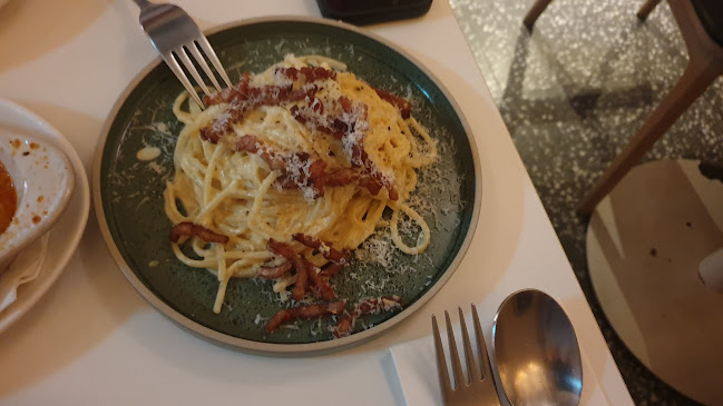 50 Circular Rd, Singapore 049405