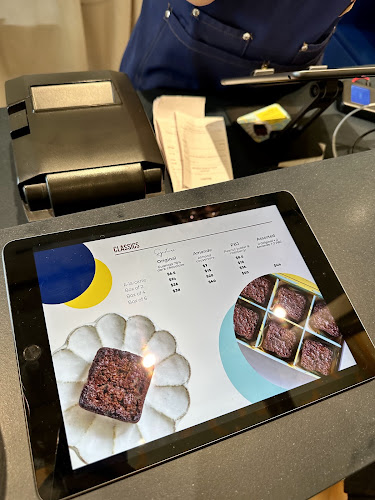 Comentarii opinii despre Banelé (@banelesg)