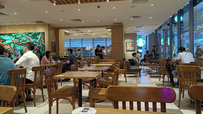 Starbucks Westgate