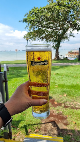 High Tide Bistro and Bar