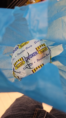 Jalan 33 Cafe - Hospitality and gastronomy