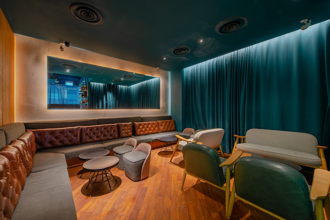 South Beach Avenue, 30 Beach Rd, 189763