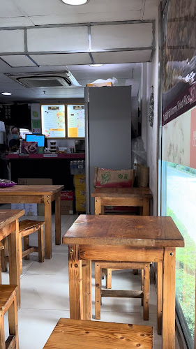 Opinii despre Yummy Bites (尚品小吃) în Singapore - Hospitality and gastronomy