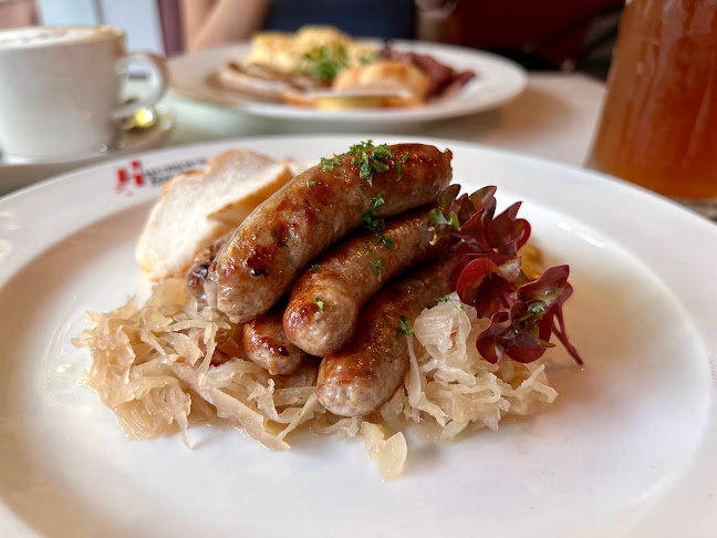 Huber's Bistro - Singapore