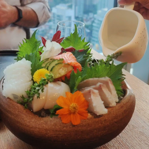 Opinii despre FLNT | Nikkei Restaurant & Bar în Singapore - Hospitality and gastronomy