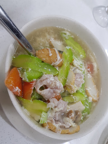 4 Jln. Bukit Ho Swee, #01-164, Singapore 162004