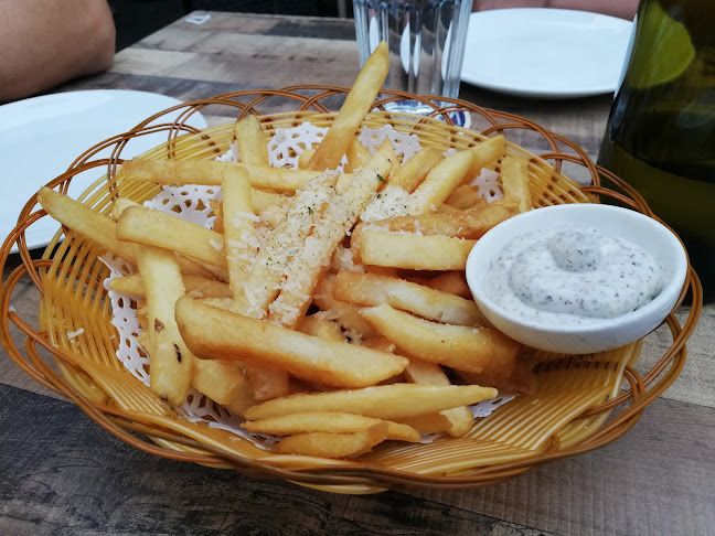 Picotin - Katong - Hospitality and gastronomy