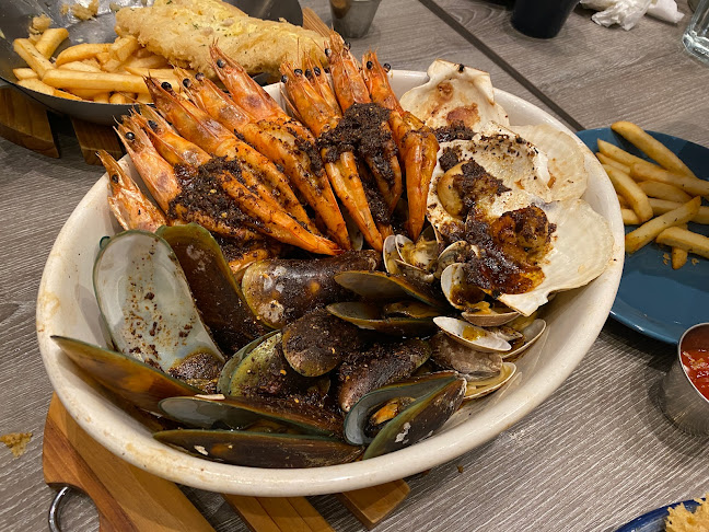 Fish & Co. - Singapore