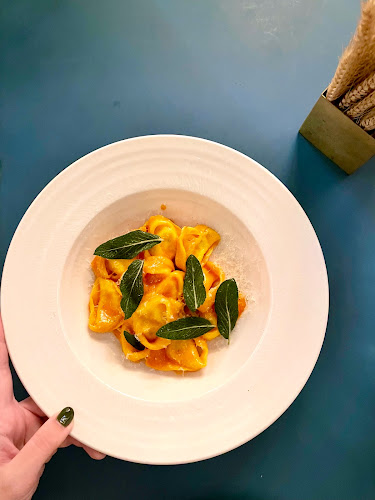 Comentarii opinii despre Forma