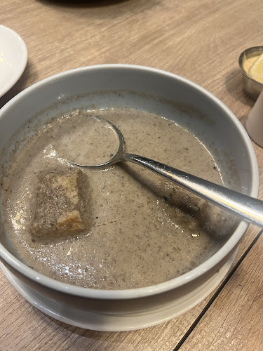 Sky22 @ Courtyard by Marriott - Singapore