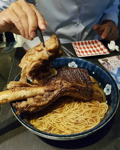 Comentarii opinii despre Sumo Bar Happy