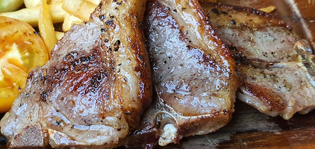 Charlie's Corner - Hospitality and gastronomy