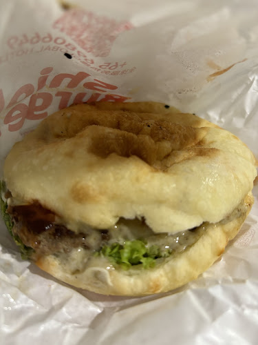 Comentarii opinii despre Shiok Burger 新奇汉堡