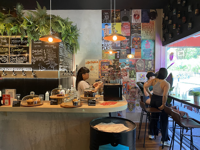 398 Upper Bukit Timah Rd, Singapore 678049