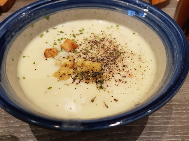 Fish & Co. - Singapore