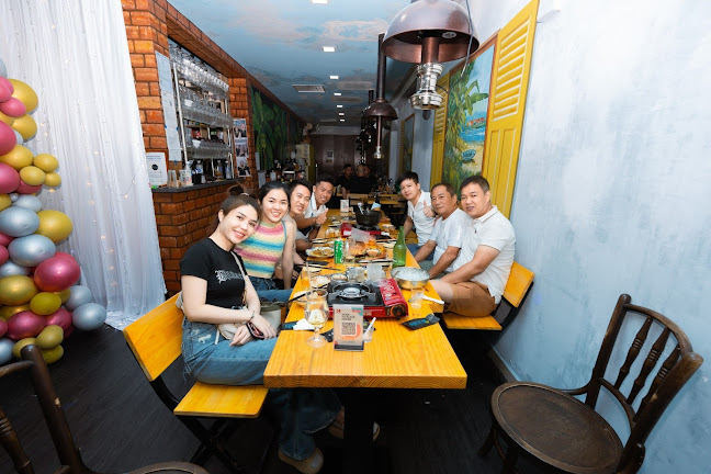 Ăn Là Ghiền - Bistro 7 - Hospitality and gastronomy