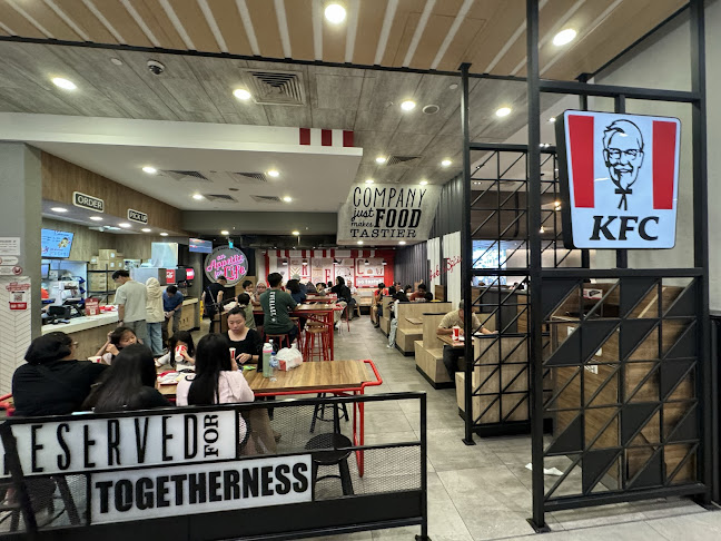 KFC Jewel - Hospitality and gastronomy