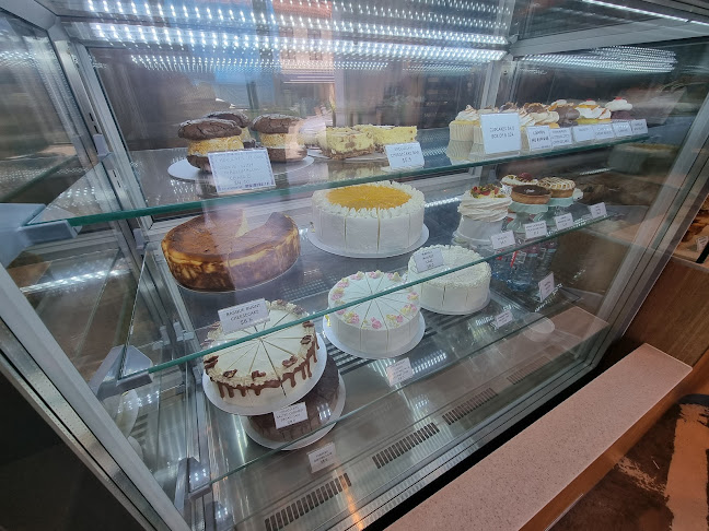 Opinii despre Fluff Bakery - Halal, Muslim owned bakery in Singapore în Singapore - Hospitality and gastronomy