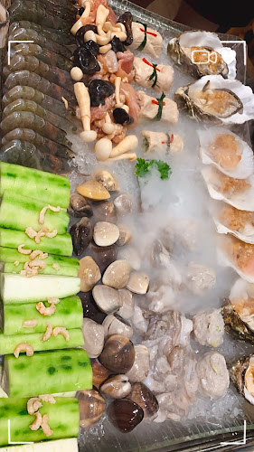 Tian Tian Fisherman's Pier Seafood Restaurant 天天渔港 - Hospitality and gastronomy