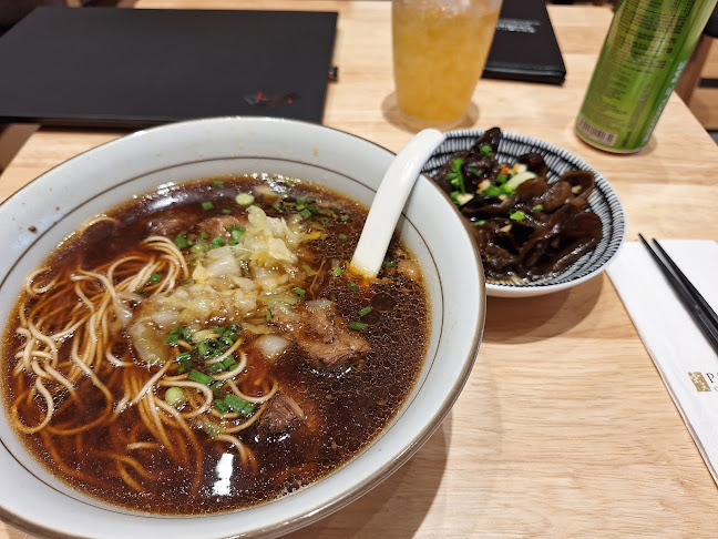 Comentarii opinii despre LeNu Chef Wai’s Noodle Bar @ One Holland Village