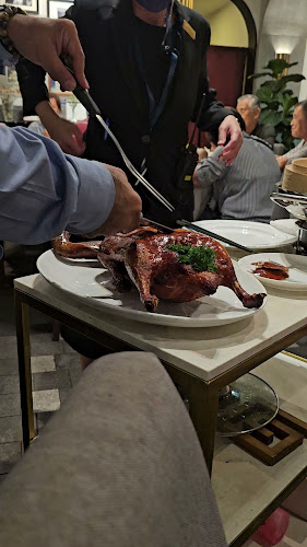 Comentarii opinii despre 詠春园 Spring Court Chinese Restaurant Singapore