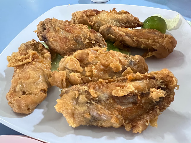 Seng Kee 119 Steam Fish Head - Hospitality and gastronomy