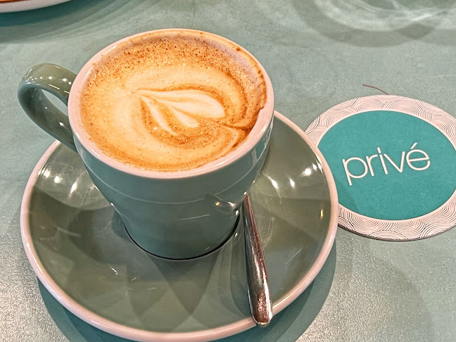 Comentarii opinii despre Privé ACM