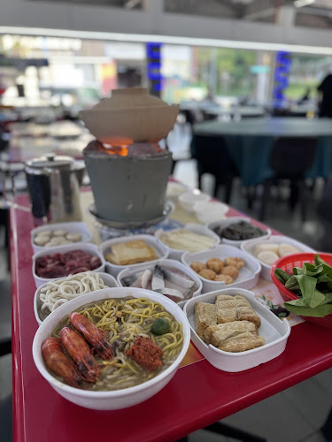 Comentarii opinii despre Steamboat Charcoal Claypot Prawn @Toa Payoh