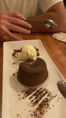 Burger & Steak Frites - Hospitality and gastronomy