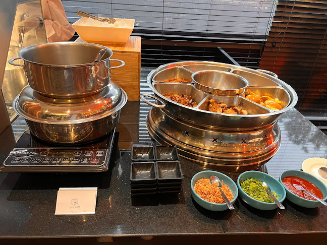 Spices Cafe - Hospitality and gastronomy