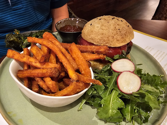 Opinii despre Cultivate Cafe în Singapore - Hospitality and gastronomy