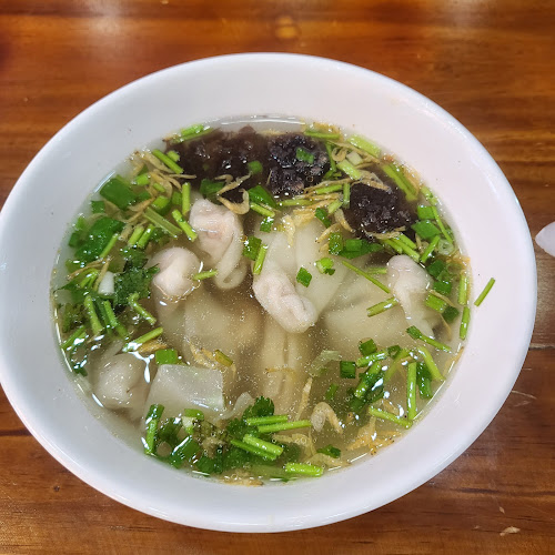 151 Boon Lay Wy, #01-01 Chinese Garden MRT Station, Singapore 609959