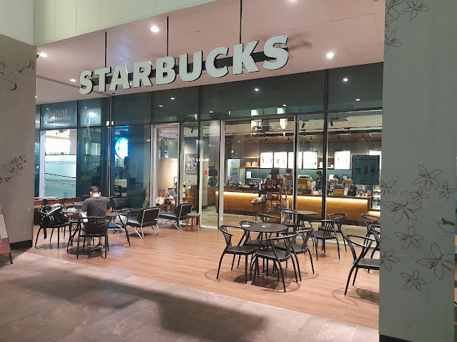Starbucks Oasis Terraces - Singapore