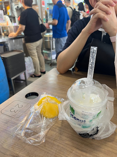 Mr. Coconut @ Parkway Parade - Hospitality and gastronomy