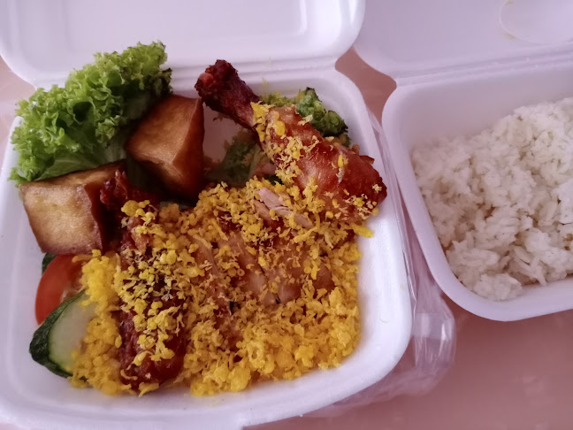 Ang Mo Kio Ave 8, Blk 709号#01-2609 邮政编码: 560709