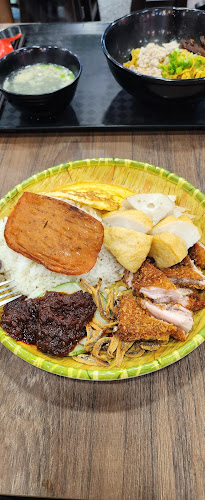 930 Yishun Avenue 2, #B1-194/195/203/204, #205, 769098