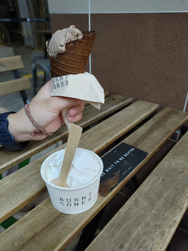 Comentarii opinii despre Burnt Cones Gelato (Sunset Way)