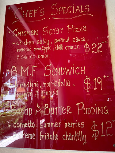 Comentarii opinii despre Paradise Pizza & Elixir Coffee and Wine - Holland