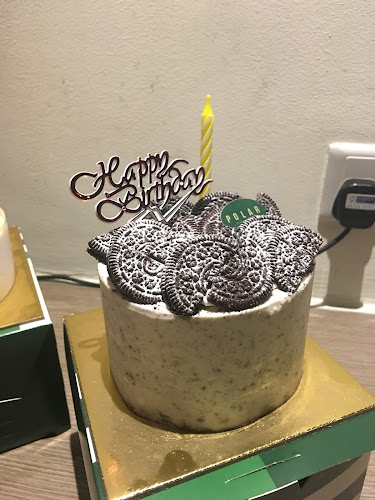 Polar Puffs & Cakes | Causeway Point - Hospitality and gastronomy