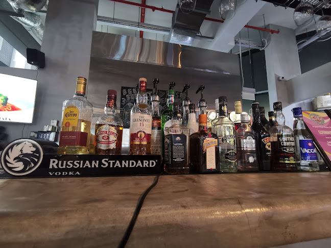 Lazy Lizard - The Promenade - Hospitality and gastronomy