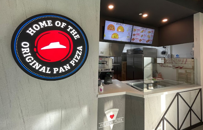 Pizza Hut Delivery - Junction 9 - Singapore