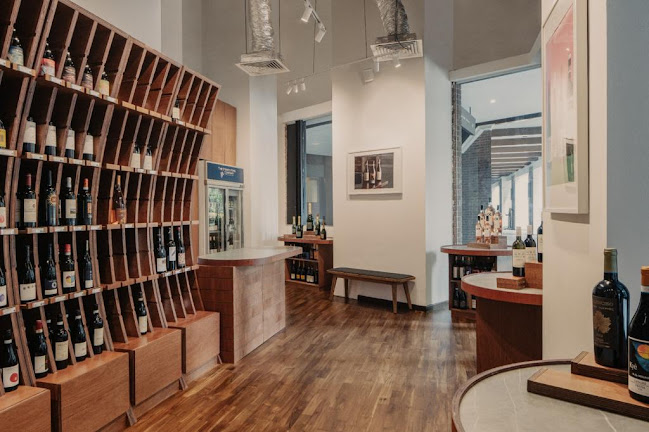 Comentarii opinii despre The Straits Wine Company