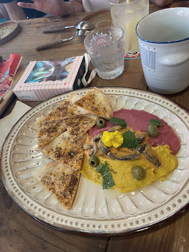 Comentarii opinii despre Bites & Brews