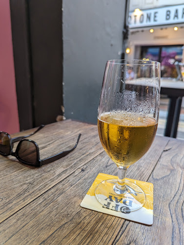 Comentarii opinii despre Good Luck - The Best of Singapore Craft Beers (Bugis - Haji Lane)